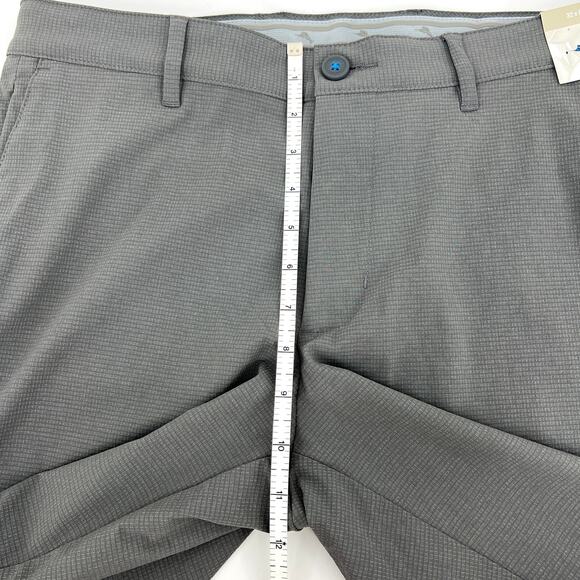 Tommy Bahama Sun Shelter Gray Mens Shorts UPF 30 Size 32 x 8 NWT - Picture 8 of 10